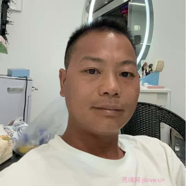 云南35岁单身帅哥真诚找对象-山东征婚相亲网